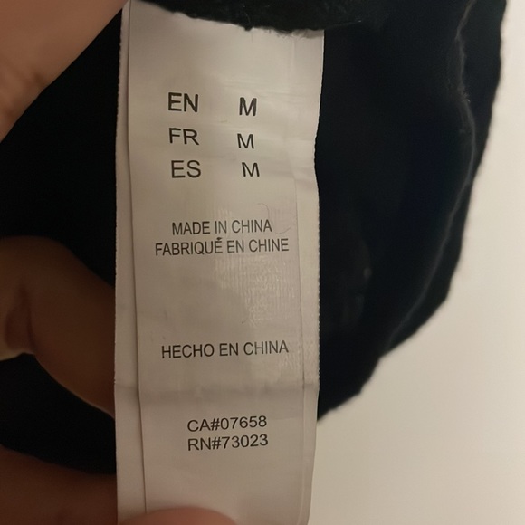 UK2LA 2 for $15 Black and White Off Shoulder Crop Top Tee Size Medium - Picture 5 of 9